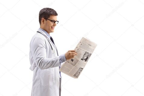 Ritagli di articoli di giornale su un tavolo da lavoro
